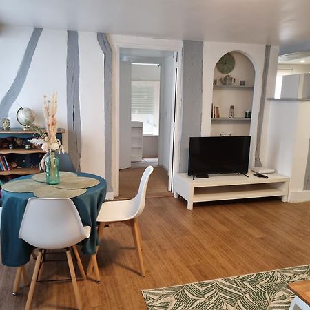 רואן Appartement De La Rose מראה חיצוני תמונה